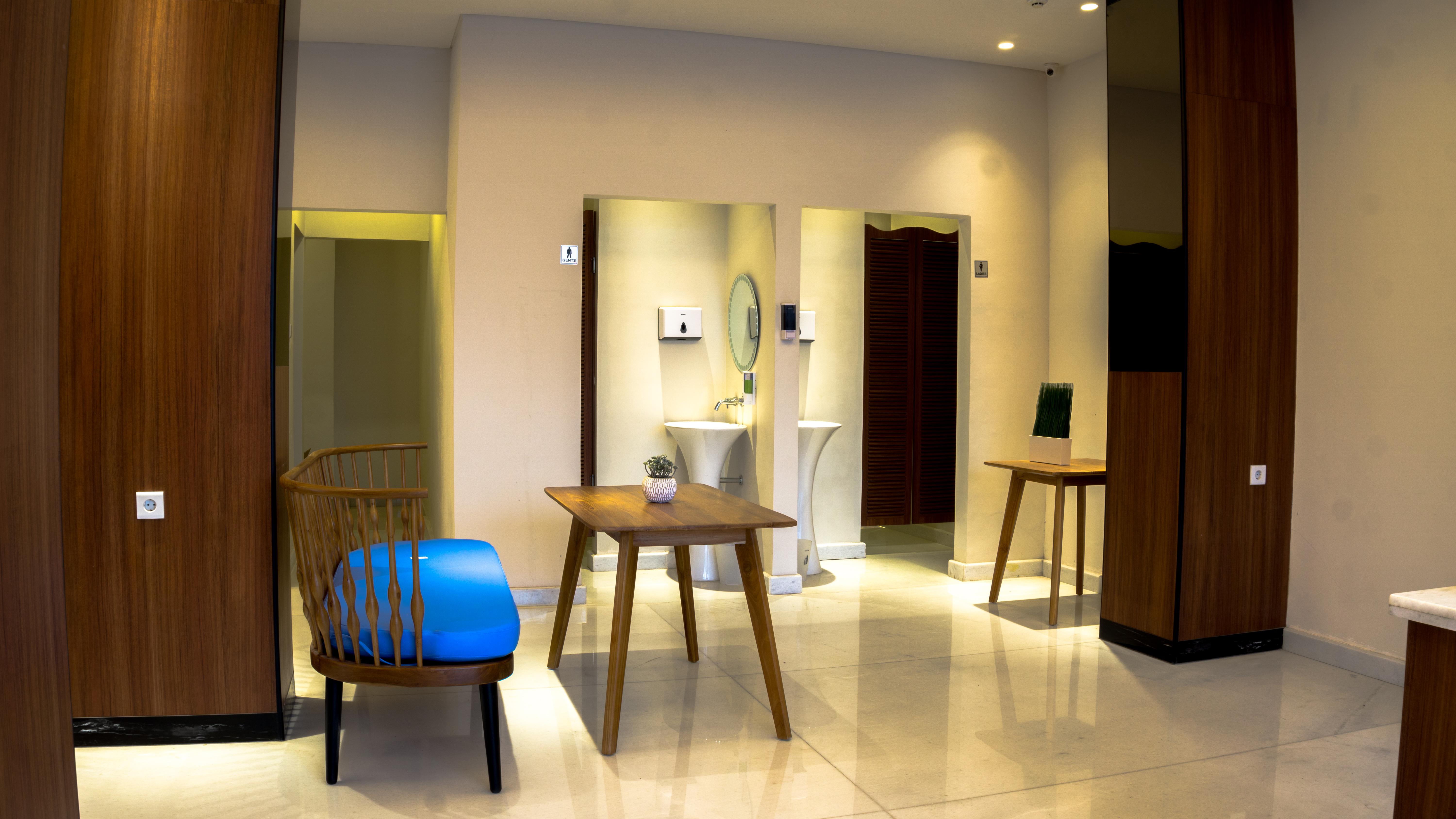 Boss Legian Hotel Powered By Archipelago Ngoại thất bức ảnh