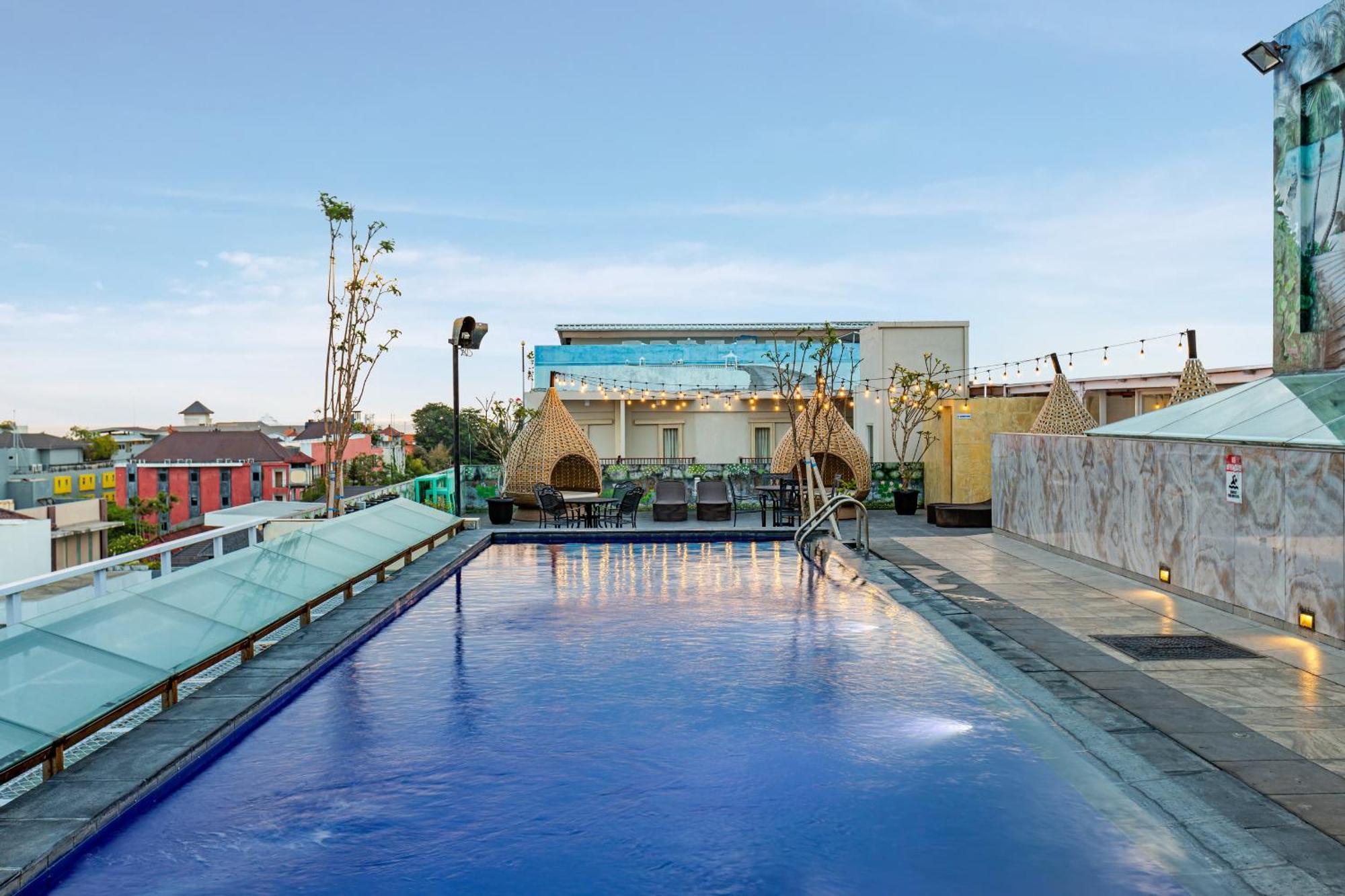 Boss Legian Hotel Powered By Archipelago Ngoại thất bức ảnh