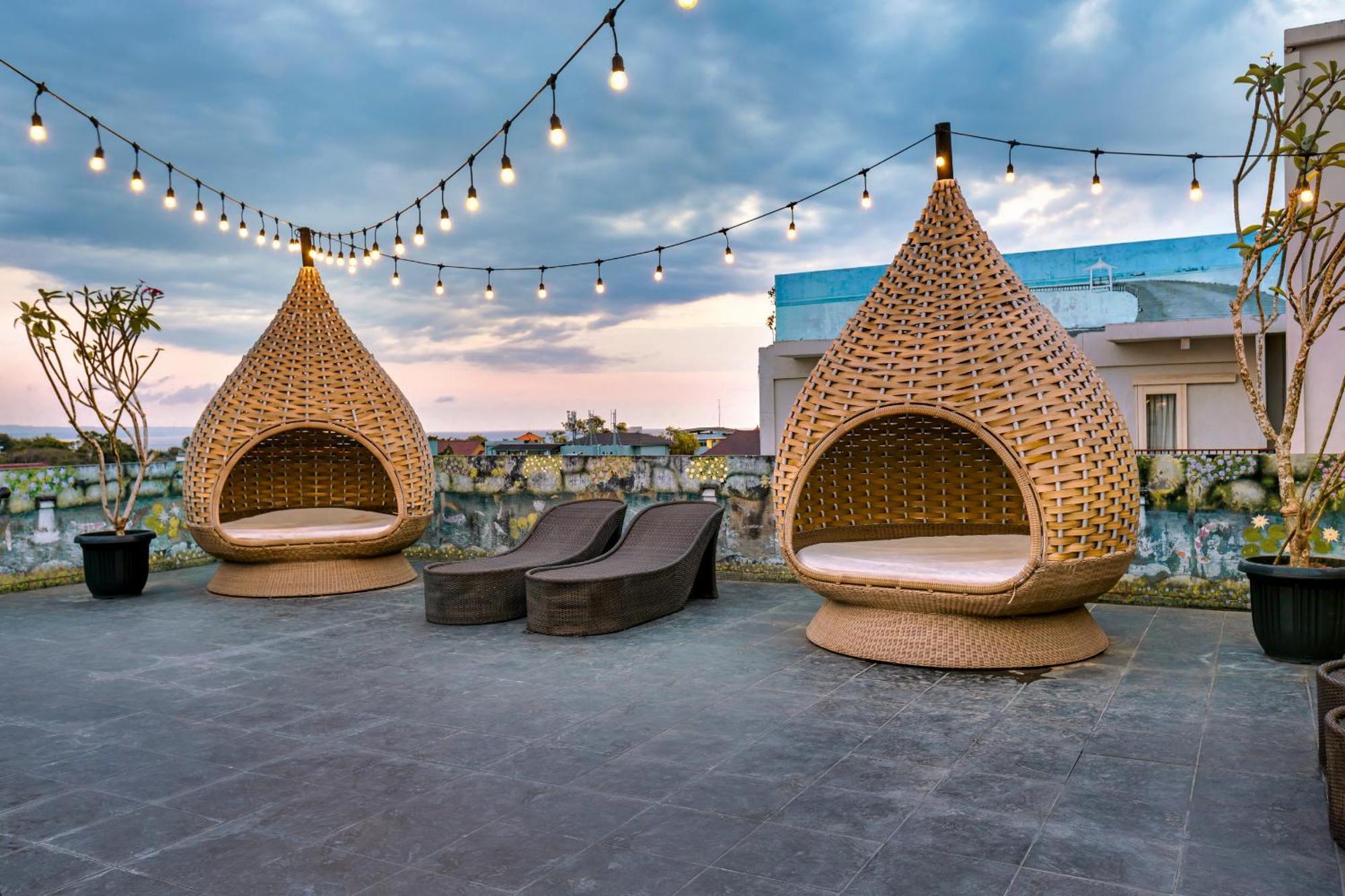 Boss Legian Hotel Powered By Archipelago Ngoại thất bức ảnh