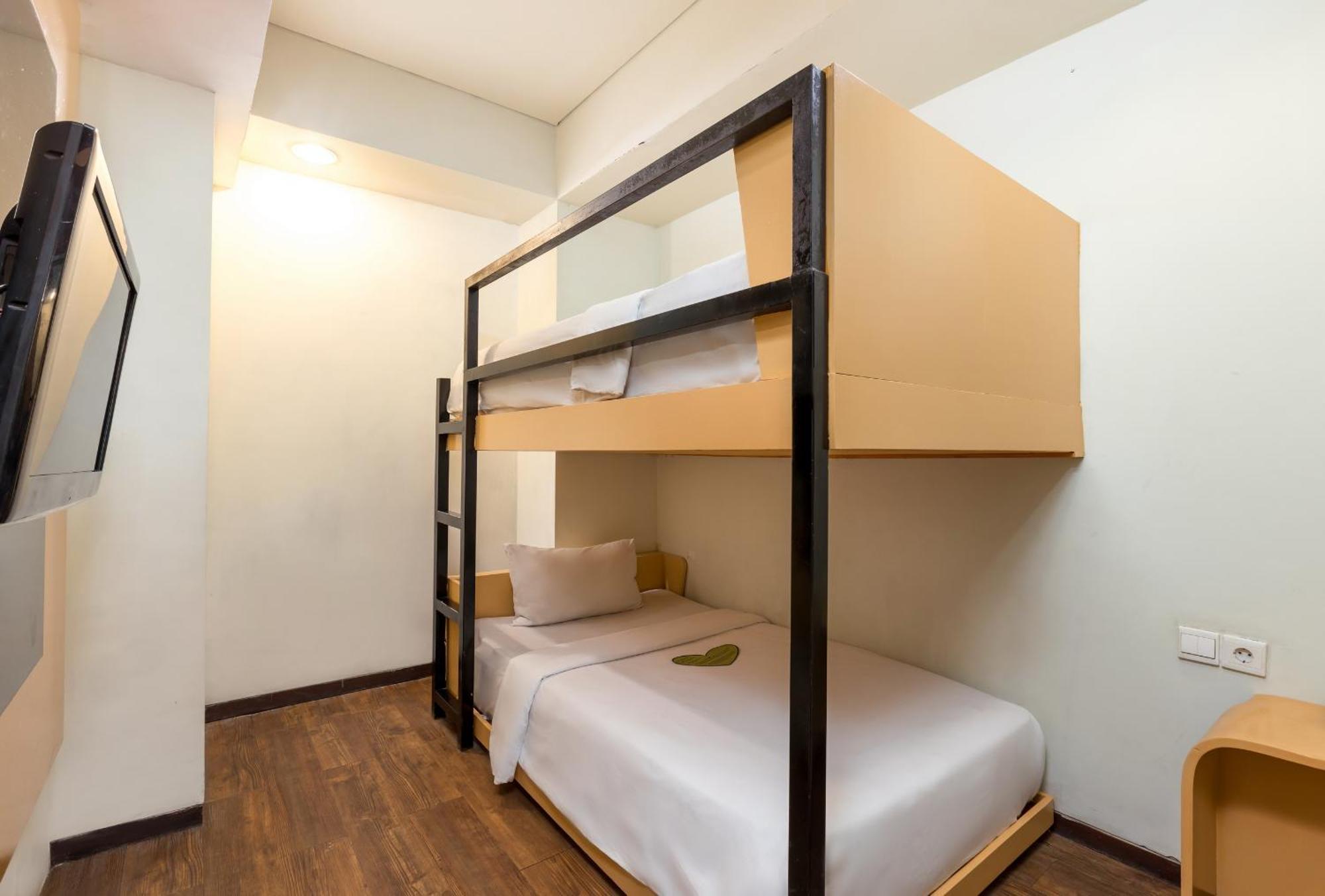 Boss Legian Hotel Powered By Archipelago Ngoại thất bức ảnh