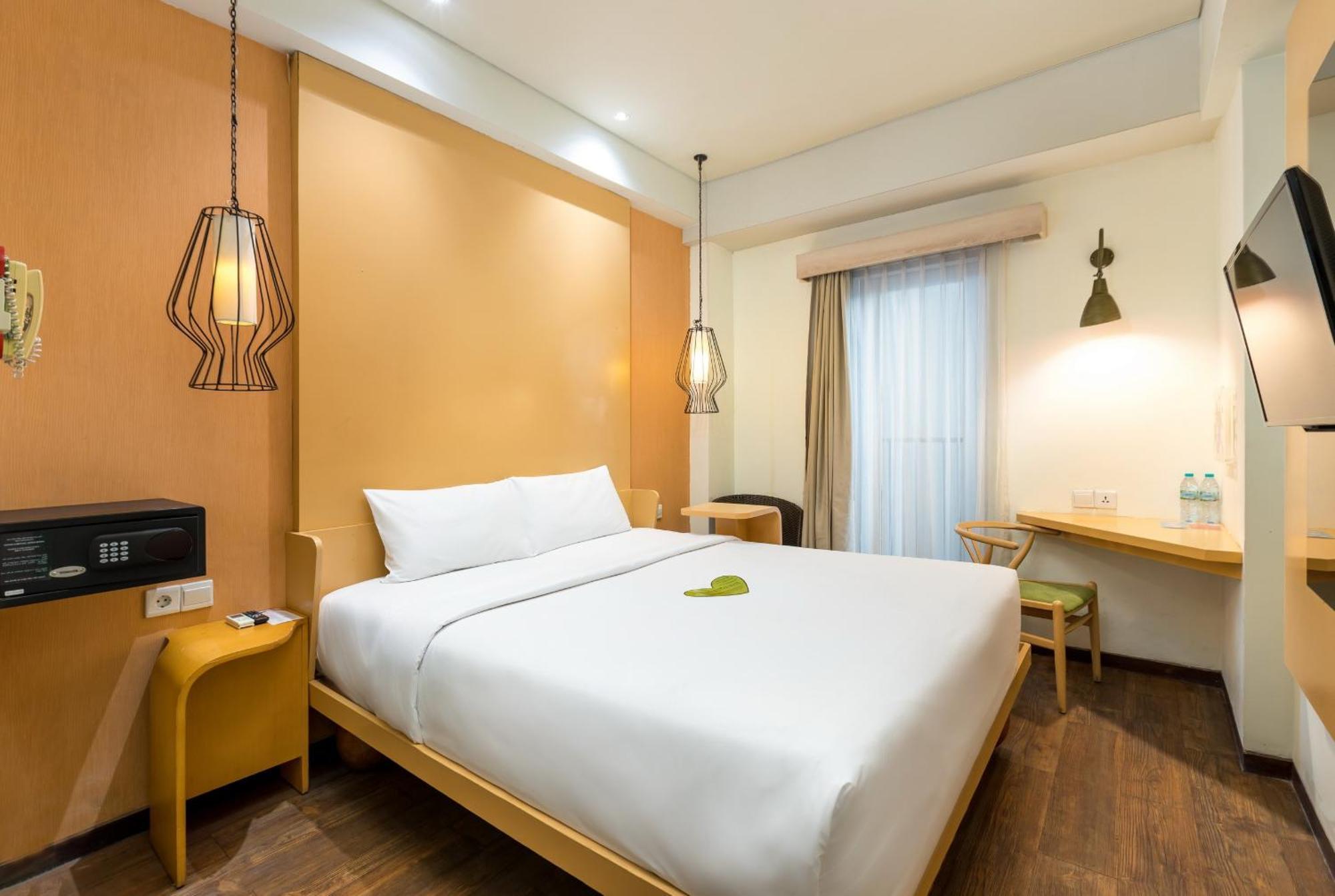Boss Legian Hotel Powered By Archipelago Ngoại thất bức ảnh
