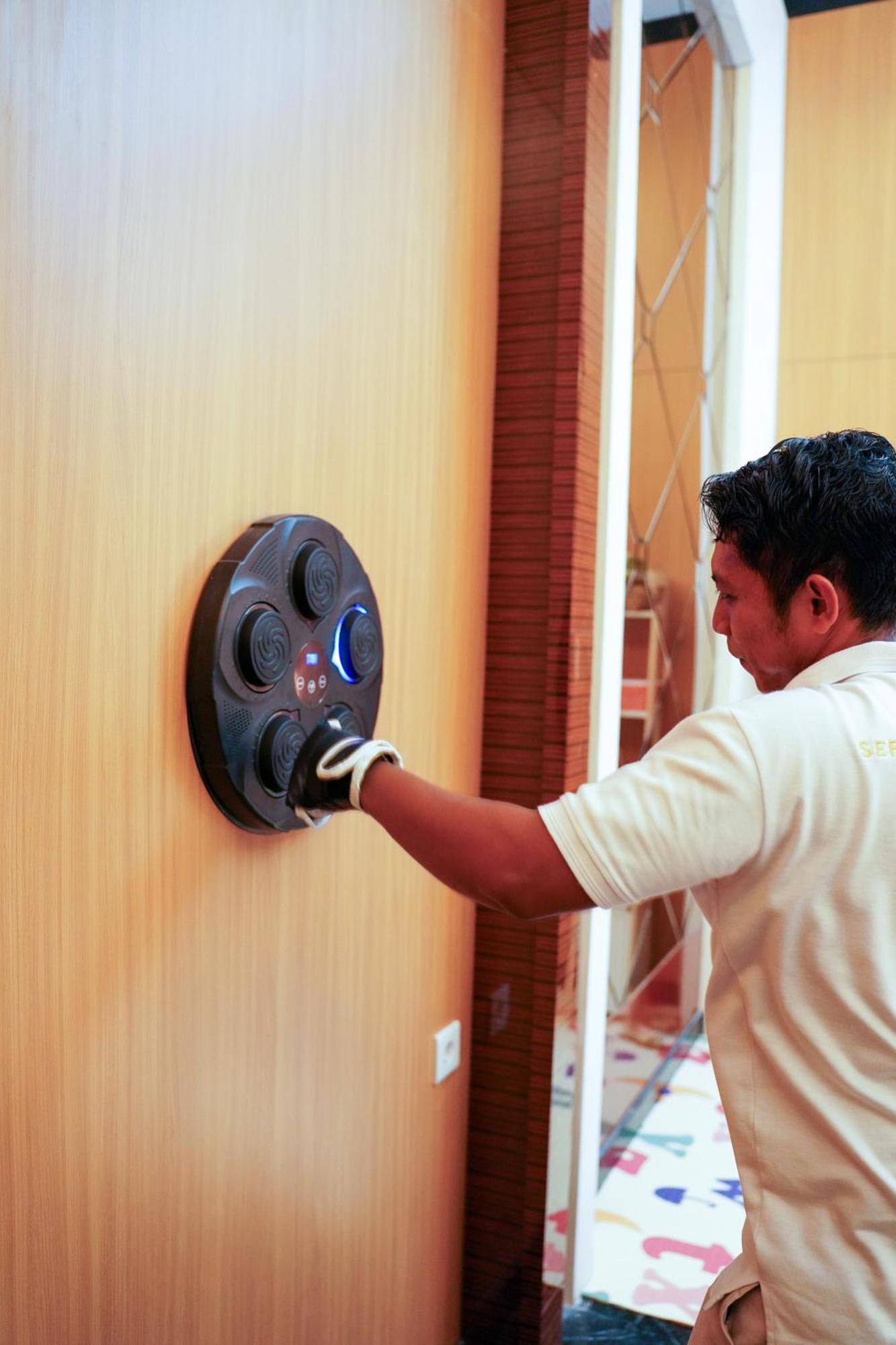 Boss Legian Hotel Powered By Archipelago Ngoại thất bức ảnh